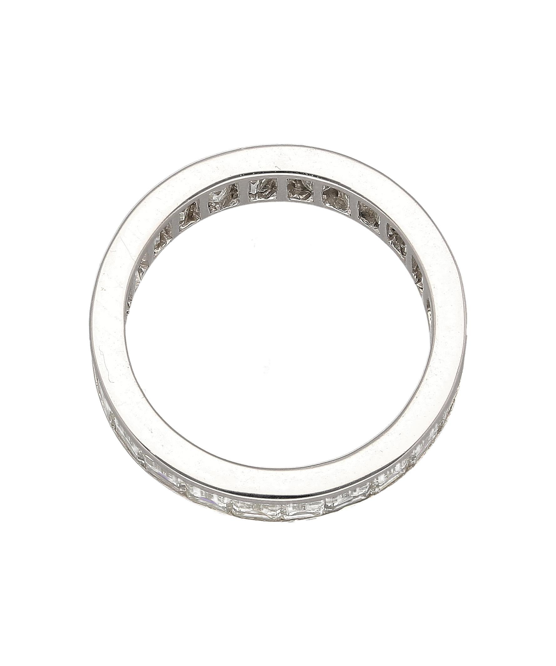 Women's or Men's 4 Carat Channel Set Baguette Cut Diamond Wedding Band Ring in Platinum 950 For Sale