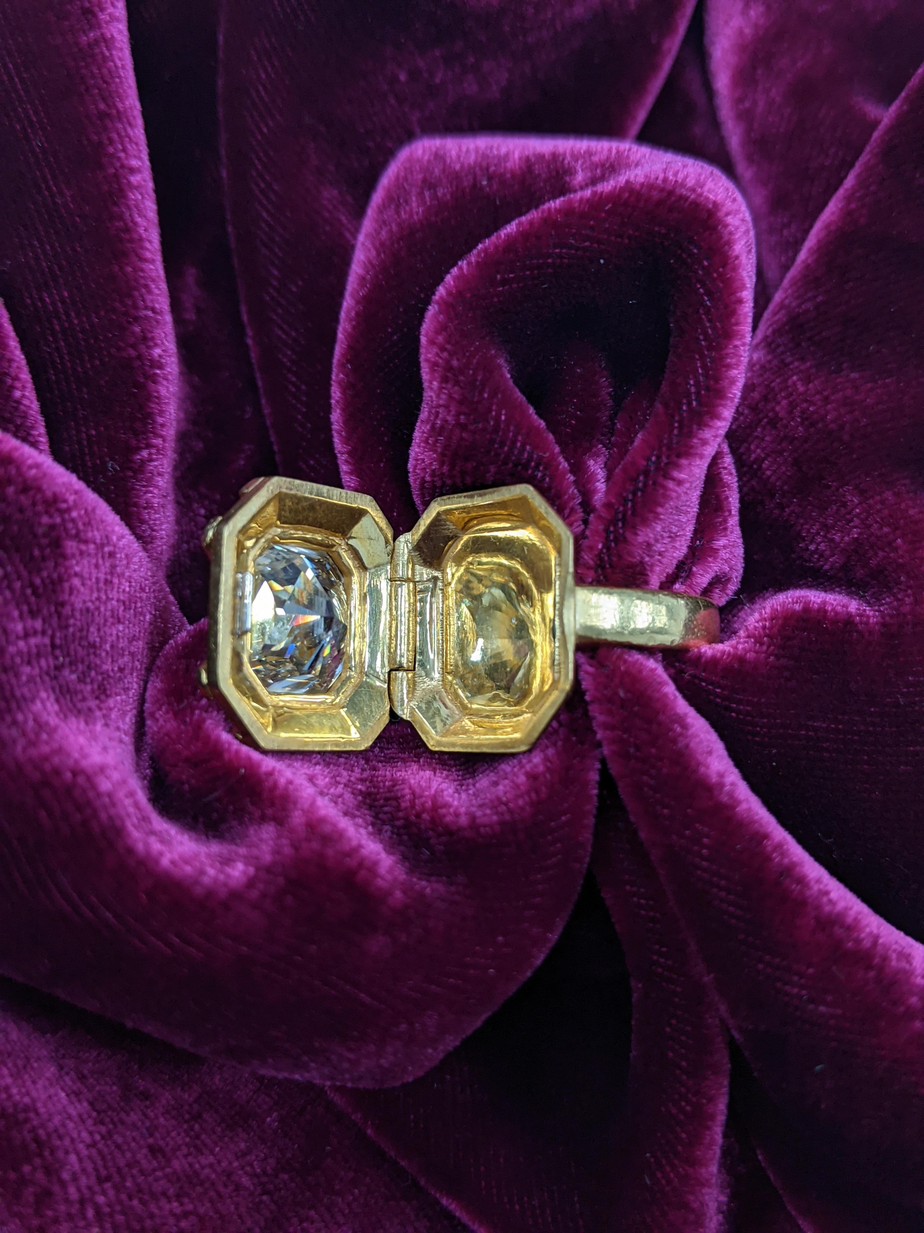 4 Carat Diamond Opening Mogul Ring in 22k Yellow Gold, Estate In Excellent Condition In New York, NY