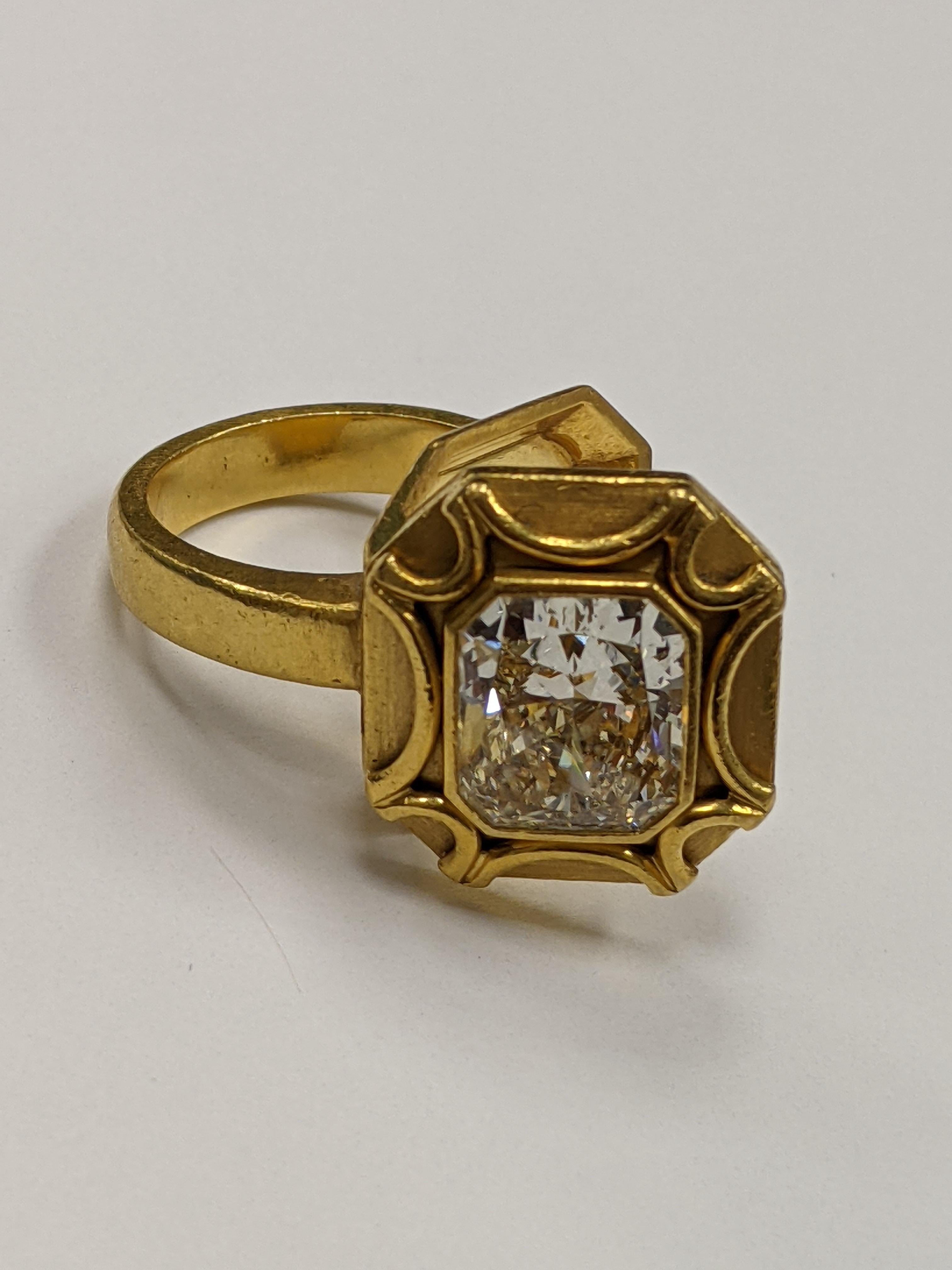 4 Carat Diamond Opening Mogul Ring in 22k Yellow Gold, Estate 1