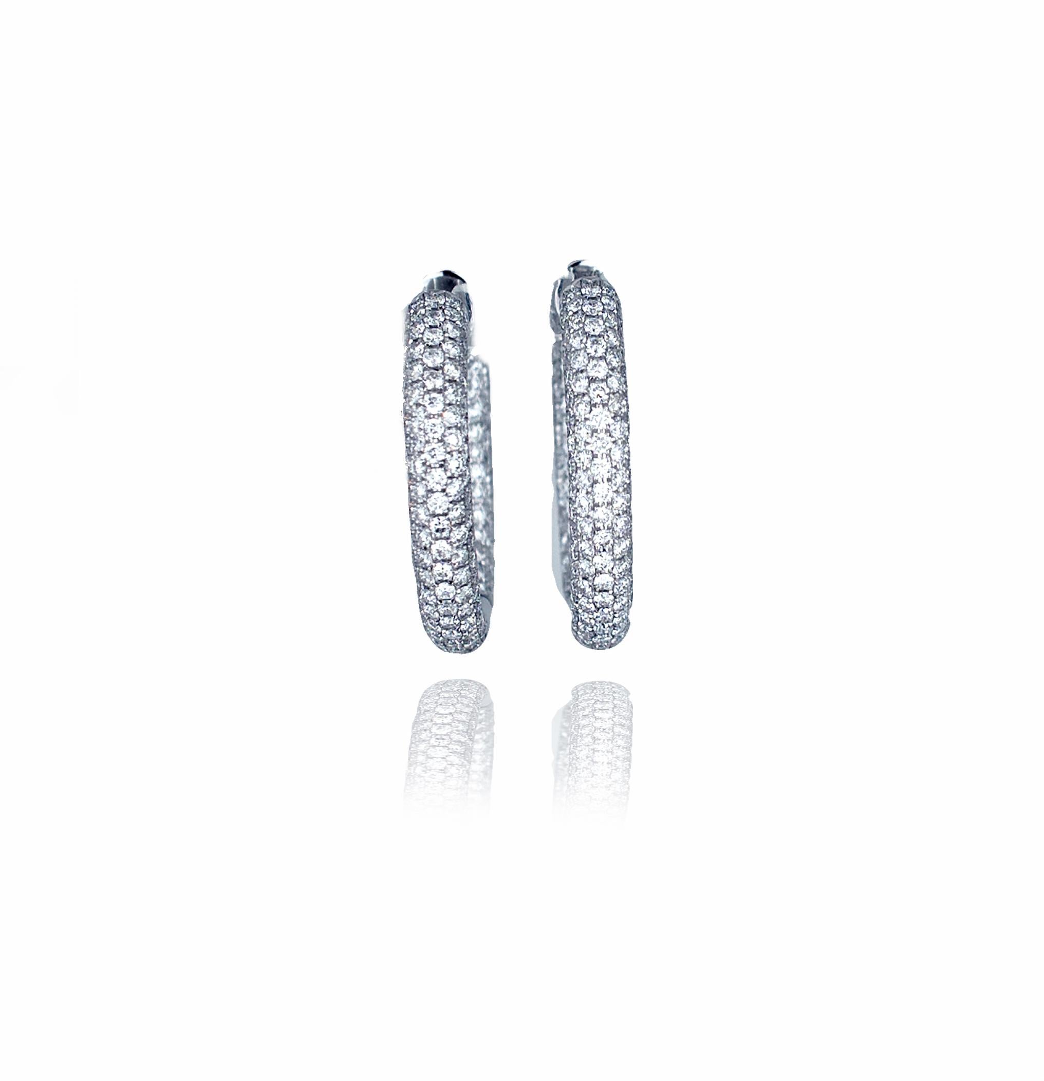 Round Cut Pave Diamond 18 Karat Gold Hoops 4 Carat For Sale