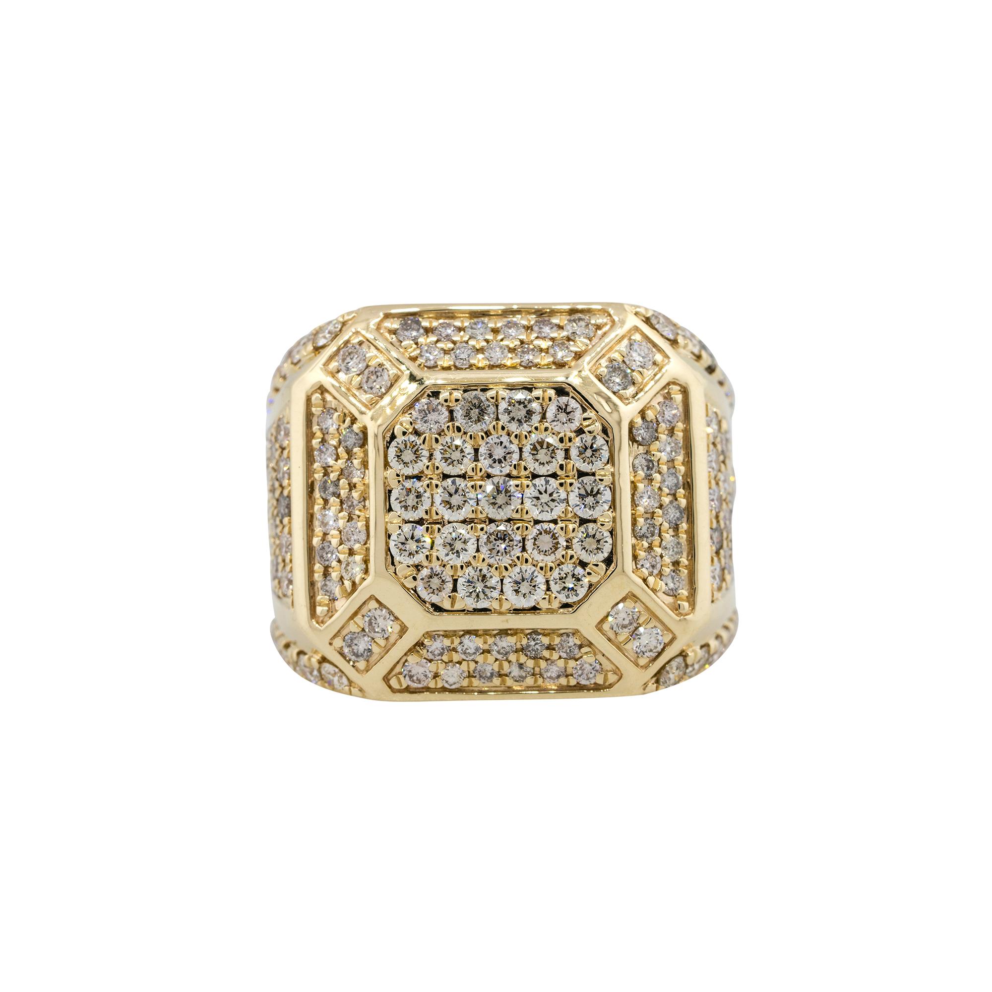 MATERIAL: 14k Gelbgold
Diamant-Details: Ca. 4ctw rund geschliffene Diamanten. Die Diamanten haben eine Farbe von G/H und eine Reinheit von VS.
Größe: 10
Abmessungen: 27 x 22 x 28mm
Gewicht: 15g (9,6dwt)
Zusätzliche Details: Dieser Artikel wird mit