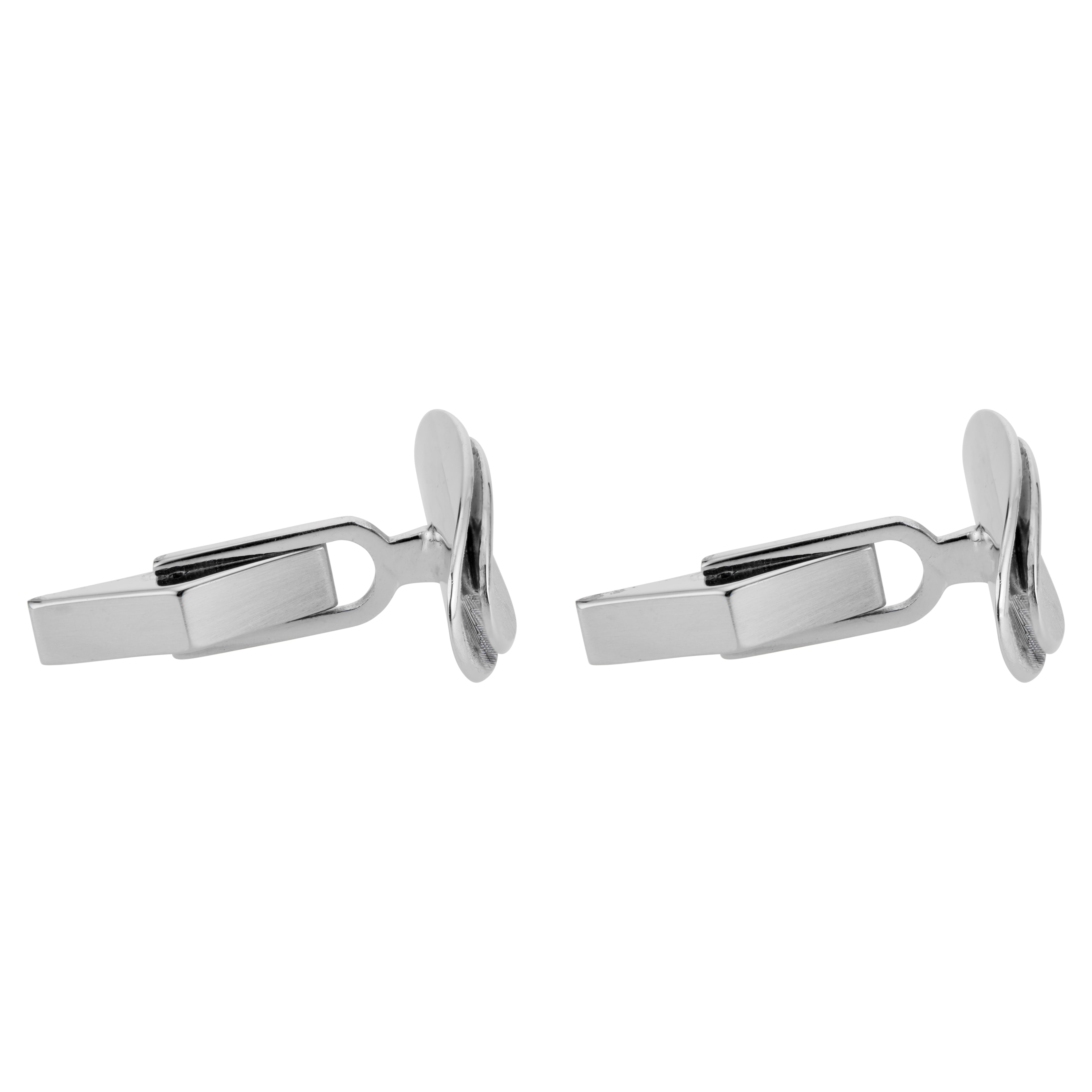 Boutons de manchette en or blanc avec finition florentine et diamants de 0,4 carat Bon état - En vente à Stamford, CT