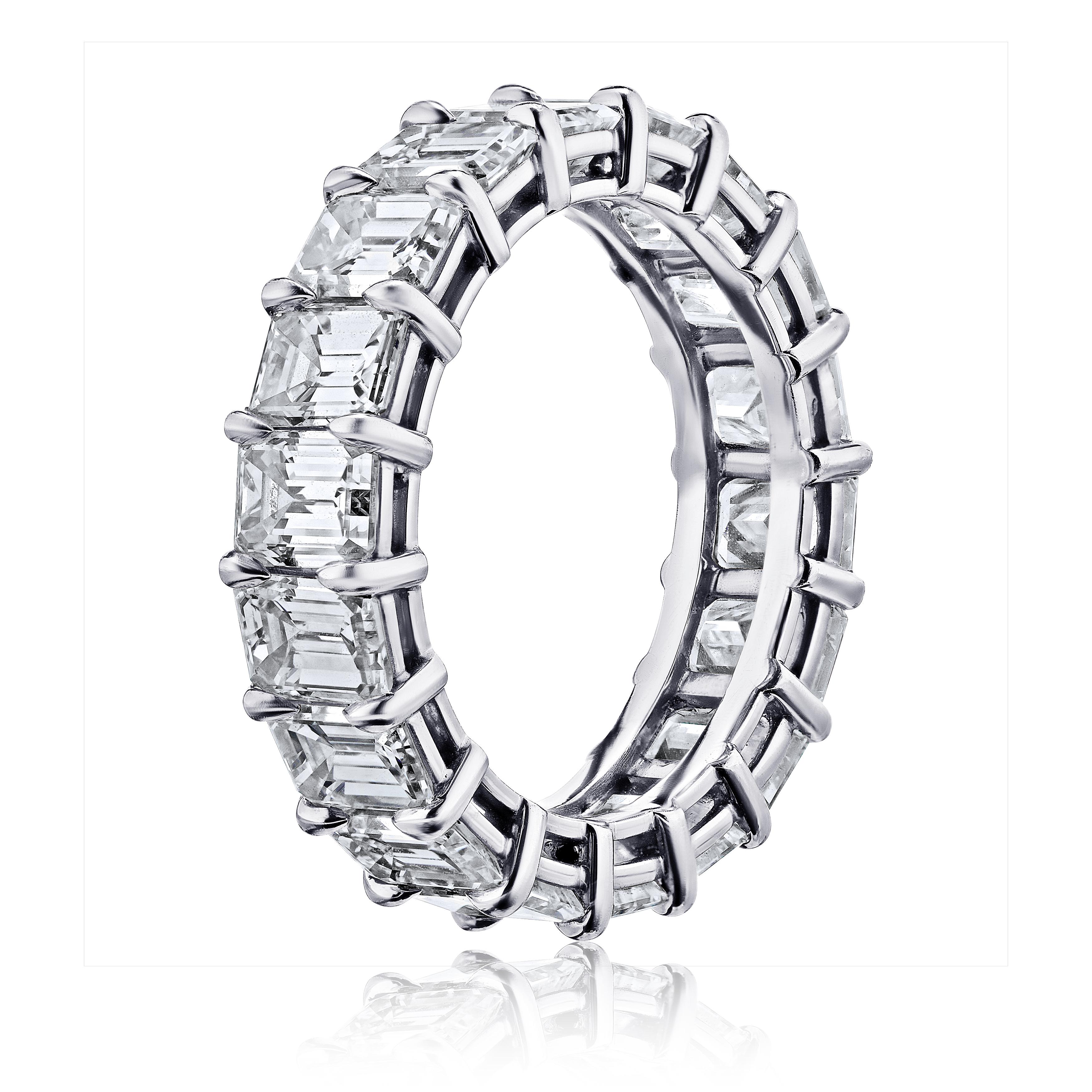 4 Carat Emerald Cut Diamond Ring Platinum Eternity Band In New Condition In New York, NY