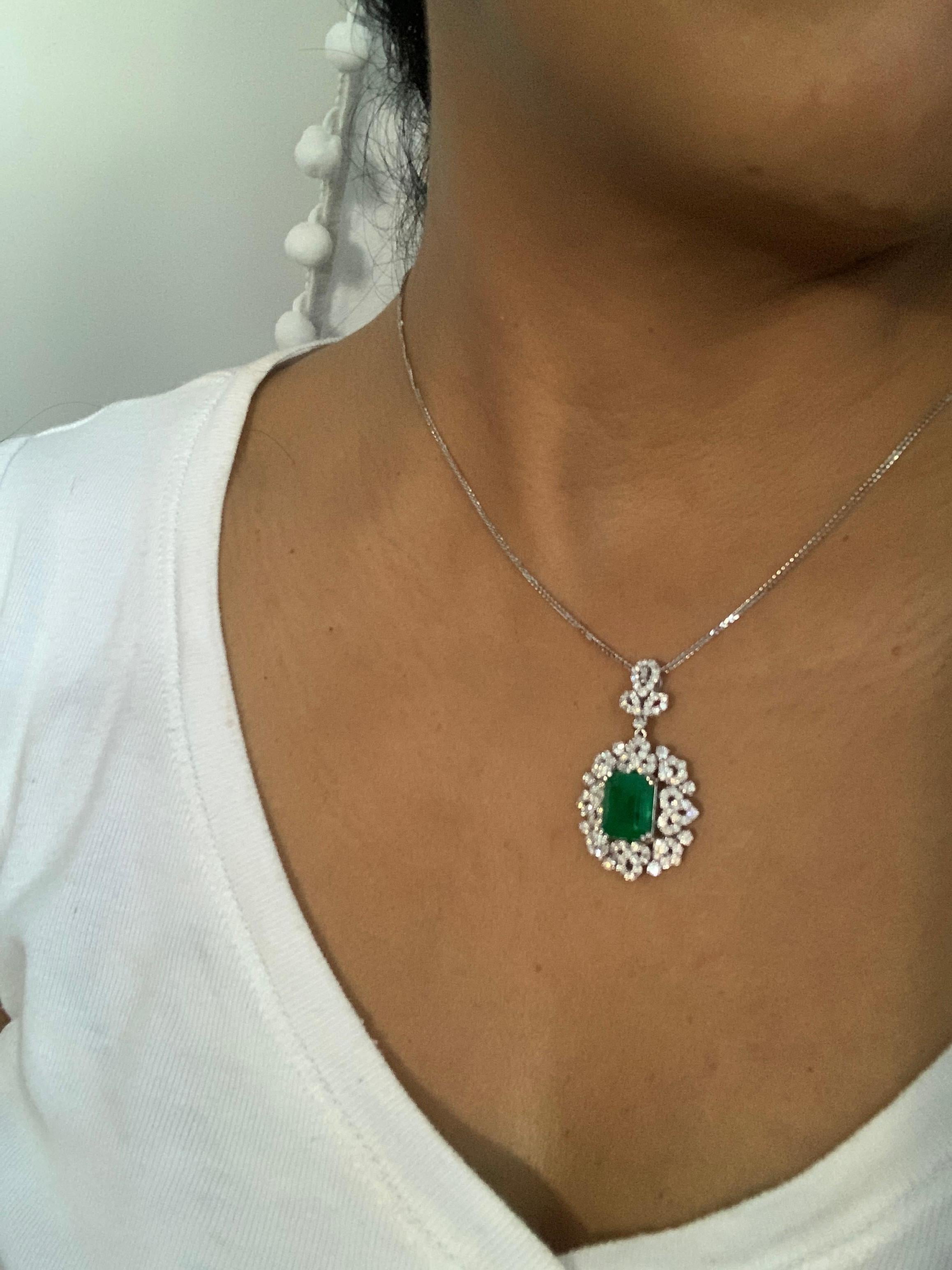4 Carat Emerald Cut Emerald and Diamond Pendant Necklace 18 Karat Gold 5