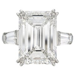 4 Carat Emerald-cut Statement  A Classic Statement Signature Diamond Ring