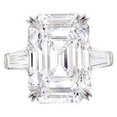4 Carat Emerald-cut Statement / I color SI 14K White Gold Quiet Power