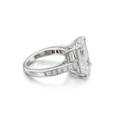 4 Carat Emerald-cut Statement / J color VS 14K White Gold