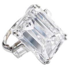 4 Carat Emerald-cut Statement Type IIa FL/IF 14K White Gold Diamond Ring