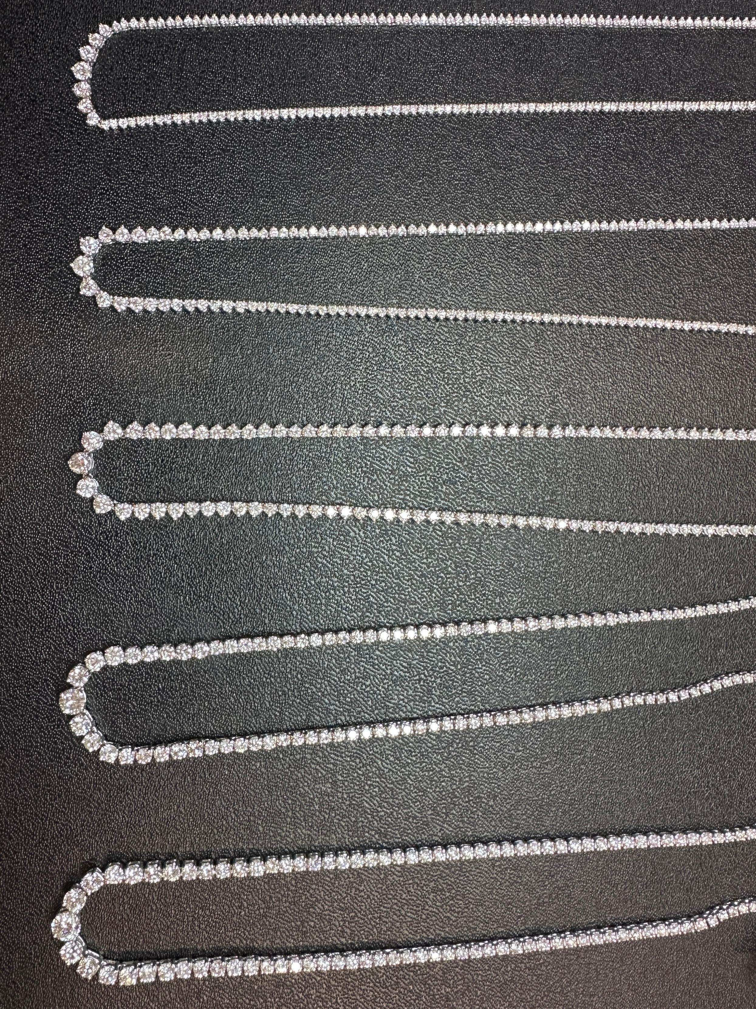 Collier de tennis en or blanc 14 carats à diamants gradués de 4 carats, serti à 3 branches Unisexe en vente
