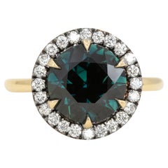 Minimalist 4 Carat Halo Natural Green Sapphire Diamond Engagement Ring For Her