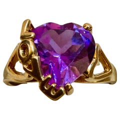 Bague cocktail en or jaune 18 carats avec améthyste en forme de coeur de 4 carats
