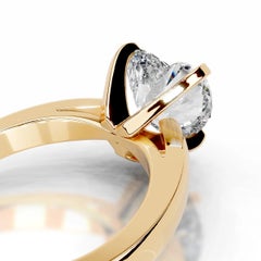 4 Carat Heart Shape Statement Brilliant White / J color VVS 14K  Diamond Ring