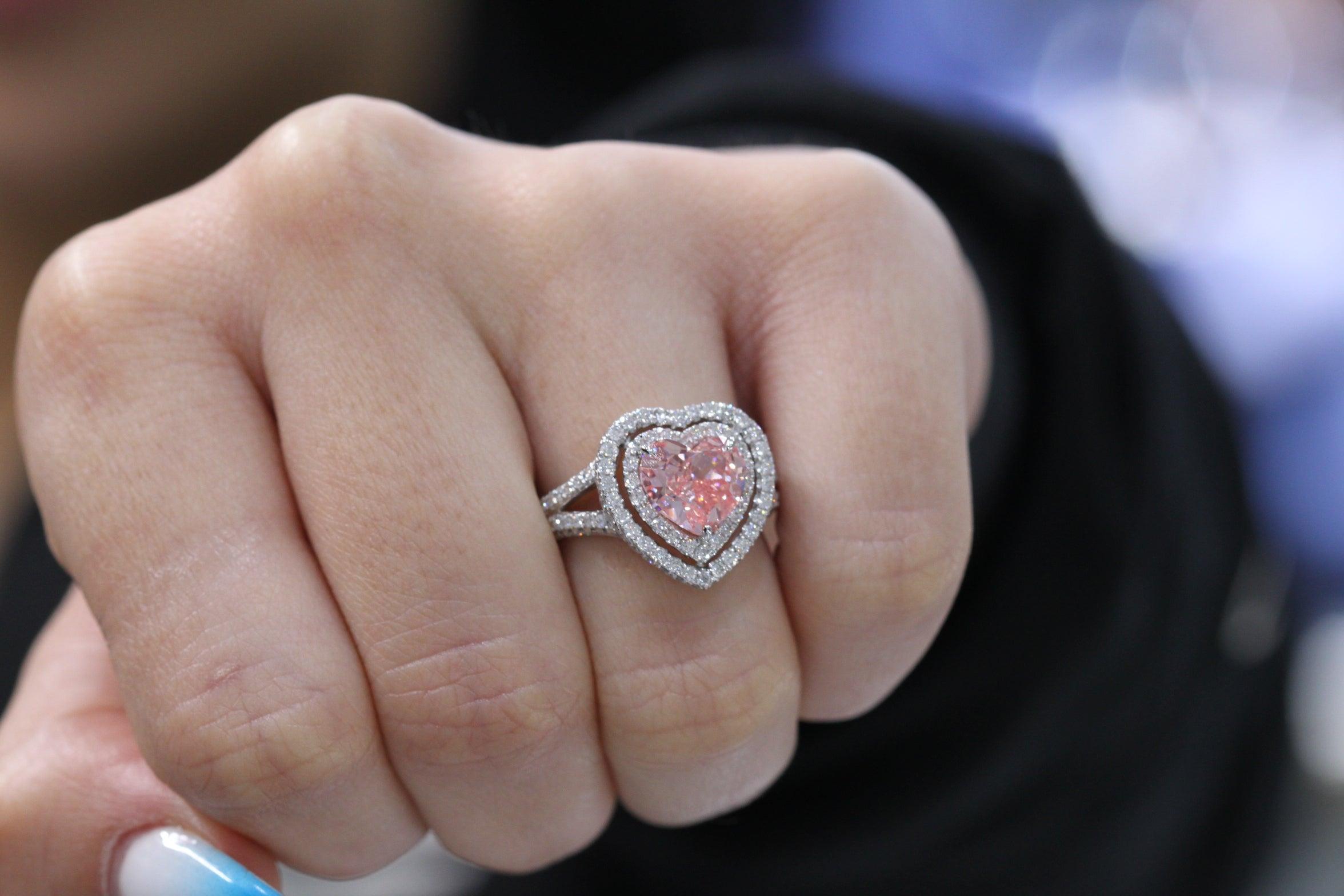Bague de fiançailles en forme de cœur avec diamant de 4 carats certifié GIA, FVP SI1 Neuf - En vente à New York, NY