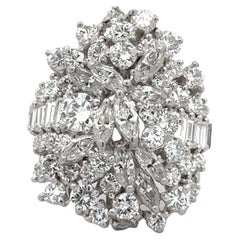 Anillo de racimo de diamantes marquesa brillante y baguette de 4 quilates Oro blanco de 14 quilates