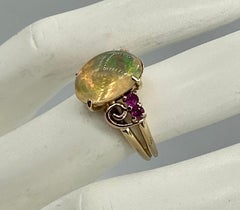 4 Carat Mexican Fire Opal Ruby Ring 14 Karat Gold Art Deco Retro Cocktail Ring