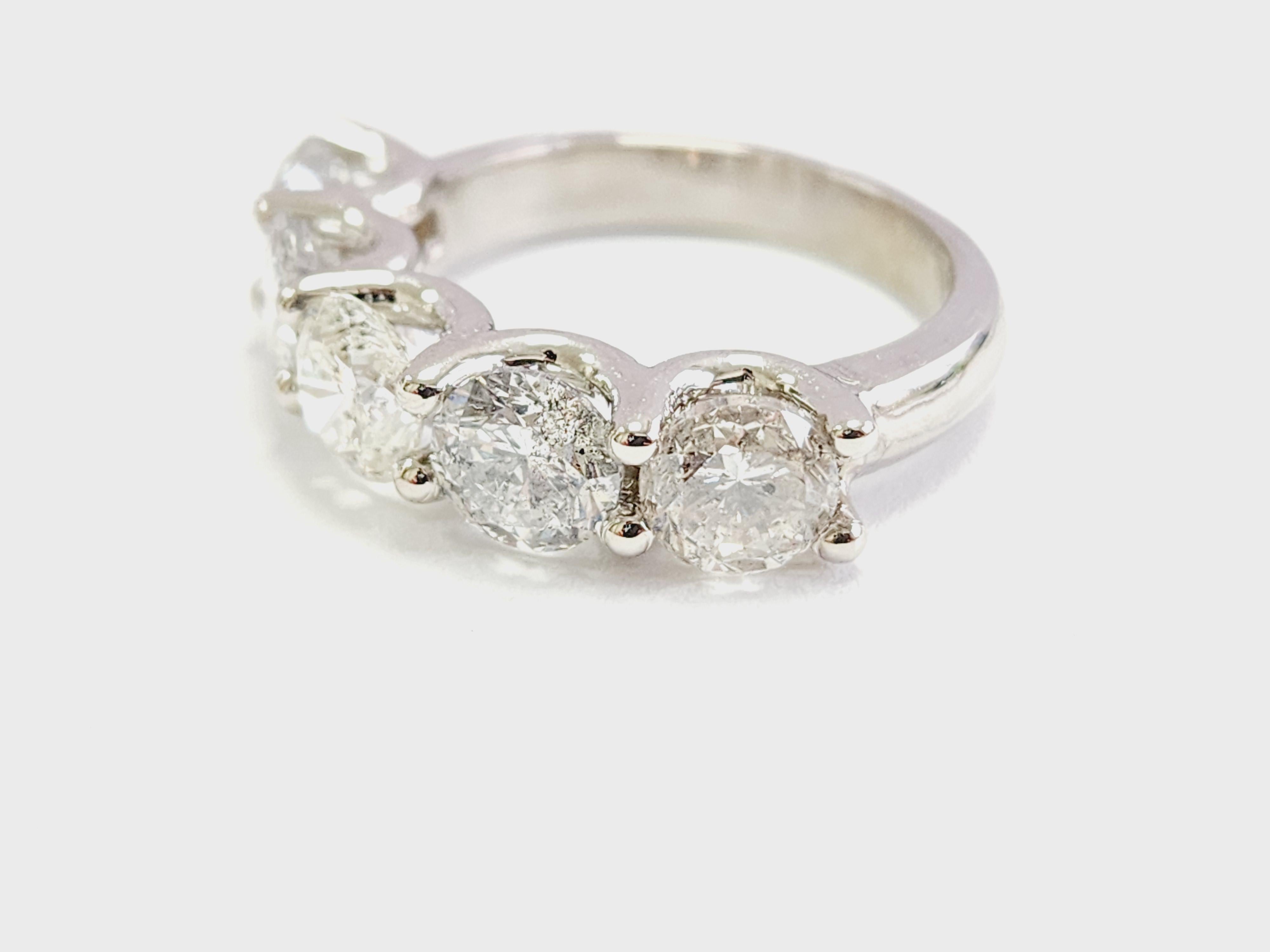 4 Carat Natural Diamond White Gold Mini band Ring 14K For Sale 1