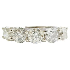 Mini bague d'alliance en or blanc 14 carats avec diamants naturels de 4 carats