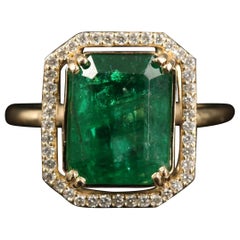 4 Carat Natural Emerald Diamond Engagement Ring Set in 18K Gold, Cocktail Ring