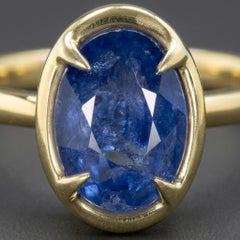 4 Carat Oval Blue Sapphire Solitaire Vintage Style Ring in 14k Gold