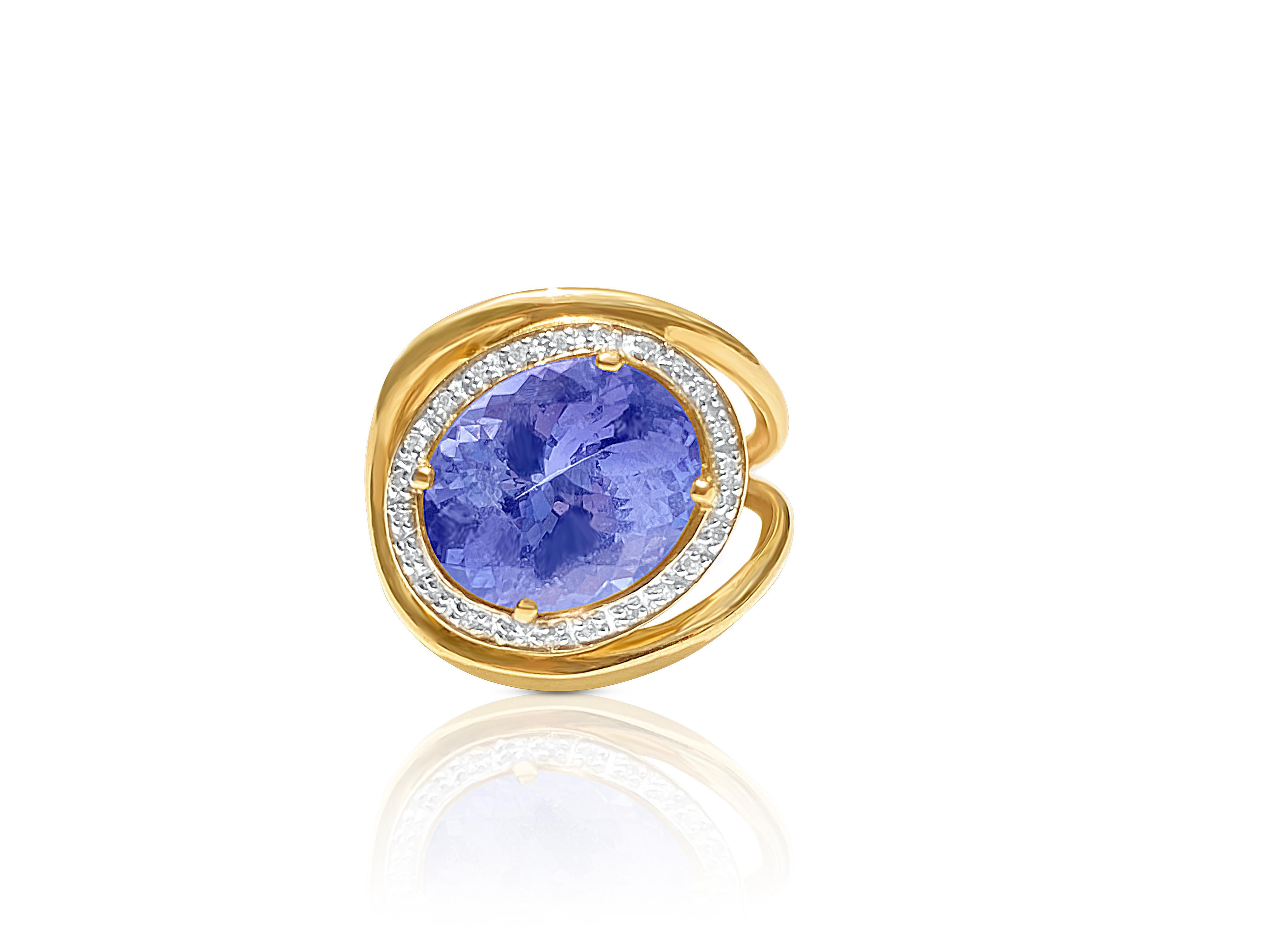 Stunning 4 carat oval Tanzanite mounted in 14k gold split shank ring setting. Ring setting cleverly wraps around the finger for a unique and comfortable wear. Center stone is 4 prong set and adorned with 0.20 carats in round cut diamonds.

✔ Gold
