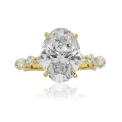 4 Carat Oval Diamond Ring Brilliant White  18K Gold Everyday Royalty Signature