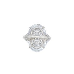 4 Karat Oval Statement Typ IIa Brillantweiß / D Farbe FL/IF  Diamantring