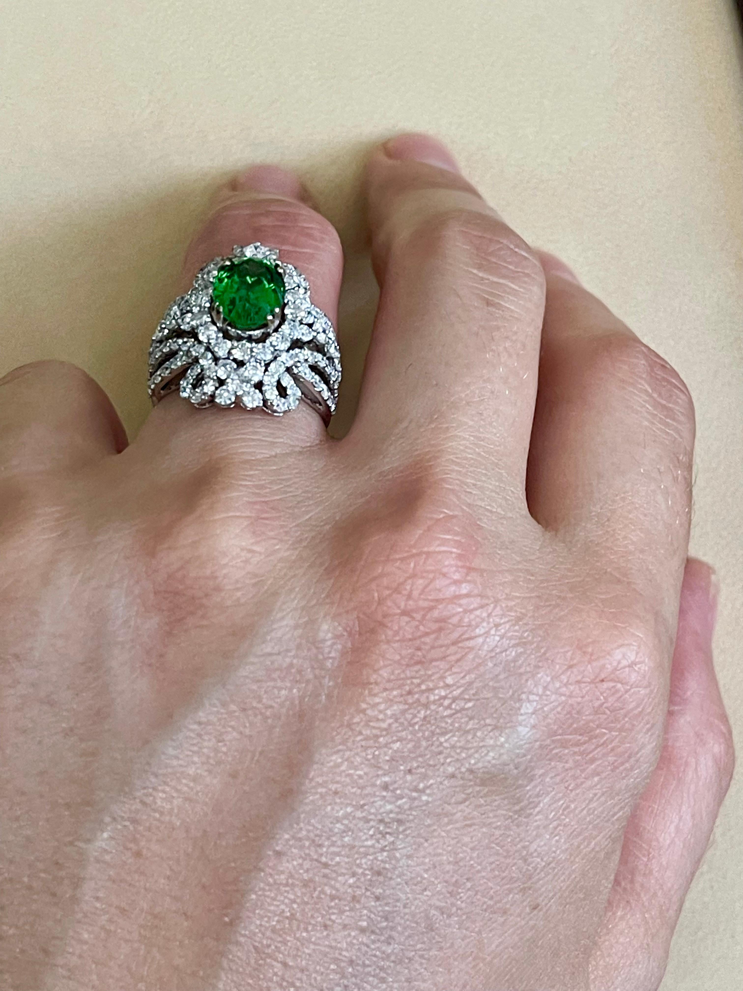 4 Carat Oval Tsavorite & 2.9 Carat Diamond in 18 Karat White Gold Ring Estate For Sale 5