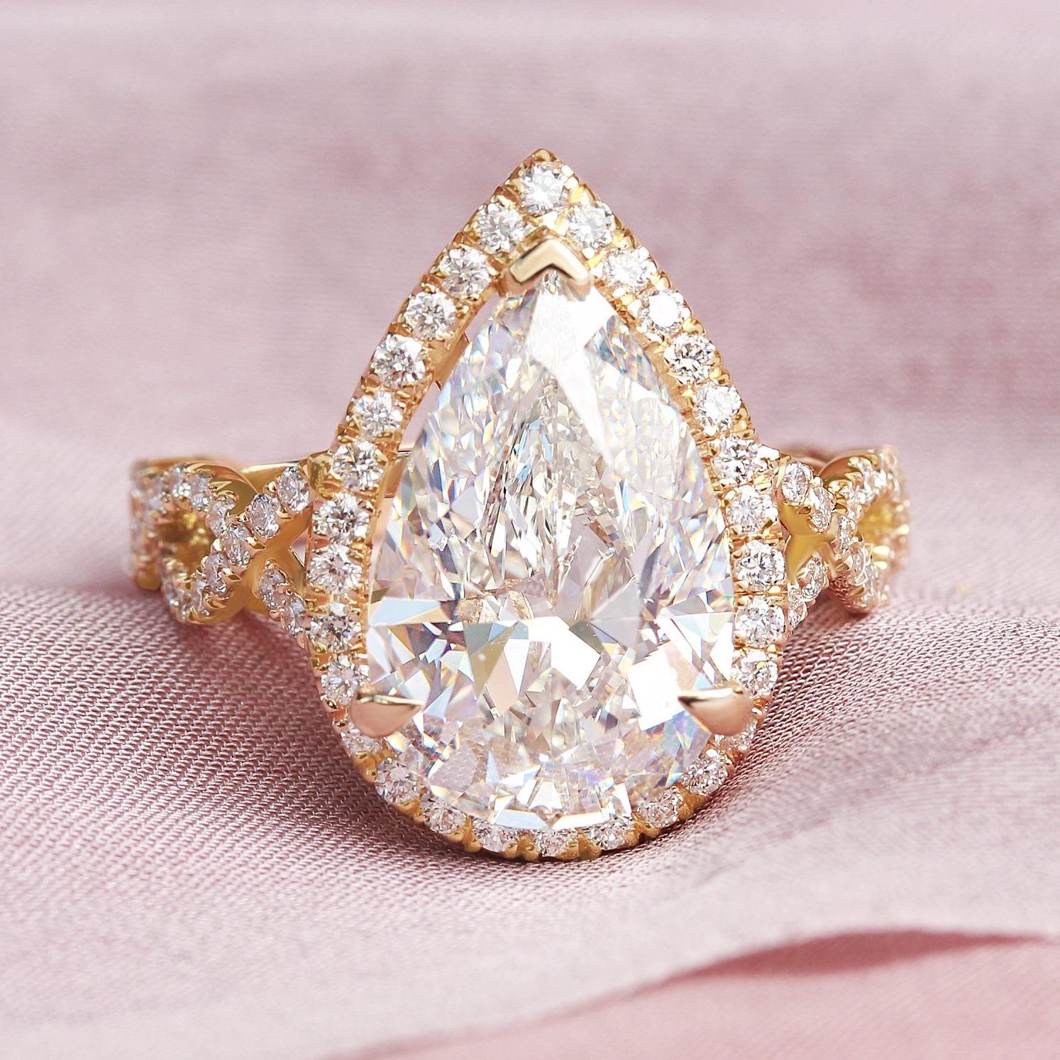 Pear Cut 4 Carat Pear Shape Diamond Unique Engagement Ring, Art Deco, Romeo For Sale