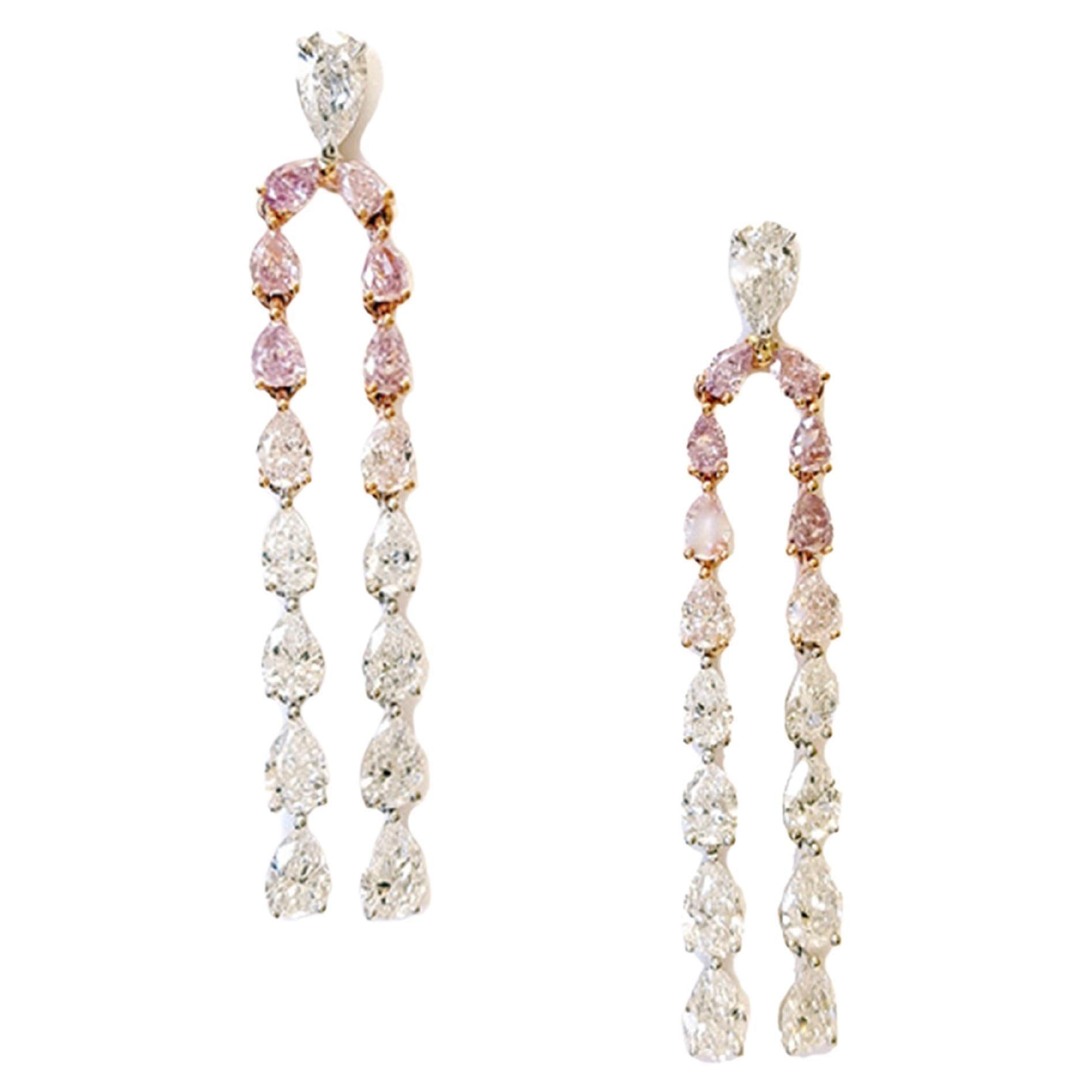 Taille poire Boucles d'oreilles pendantes en or rose 18k avec diamant pompon rose et blanc de 4 carats en vente
