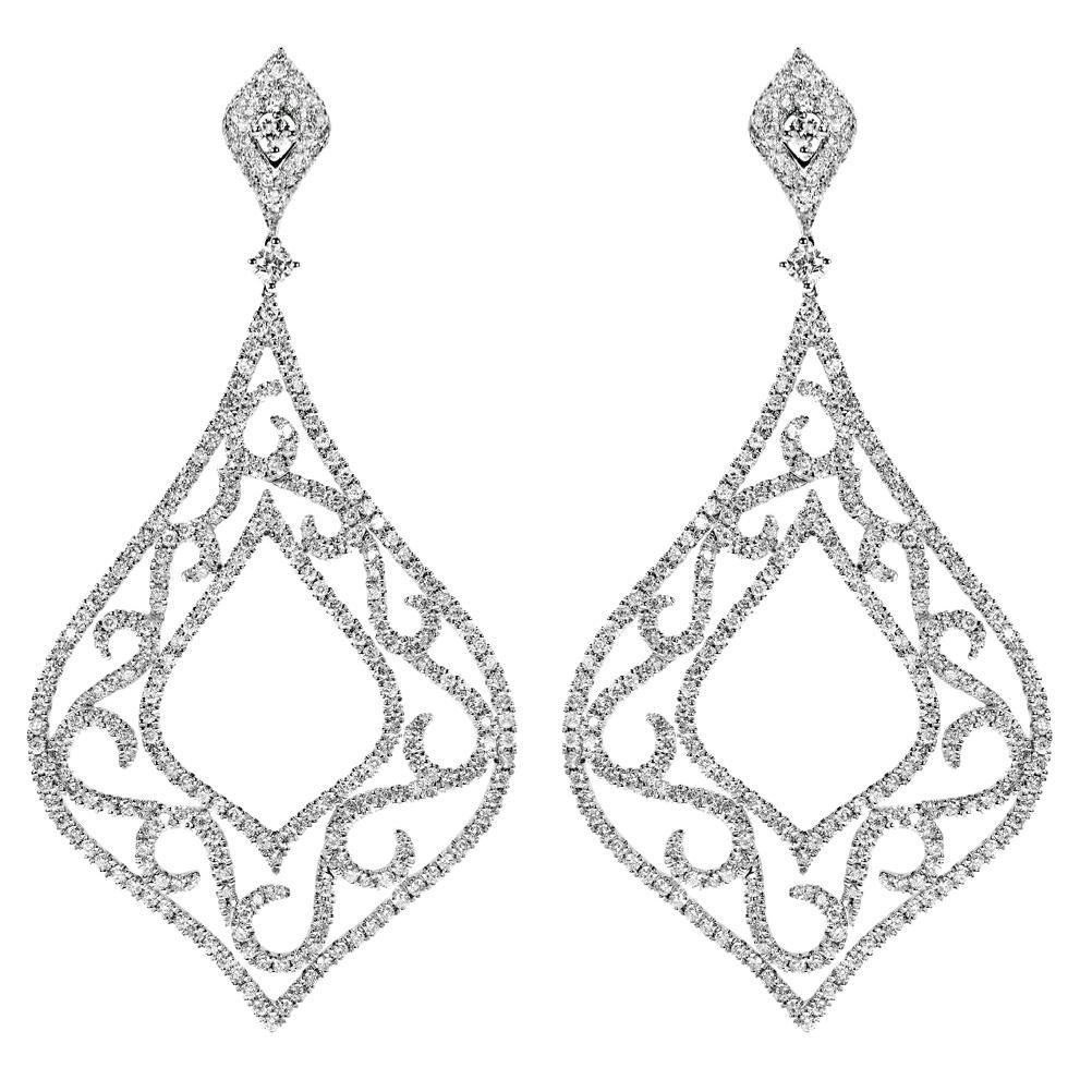 4 Carat Round Briliant Diamond Hanging Earrings Certified