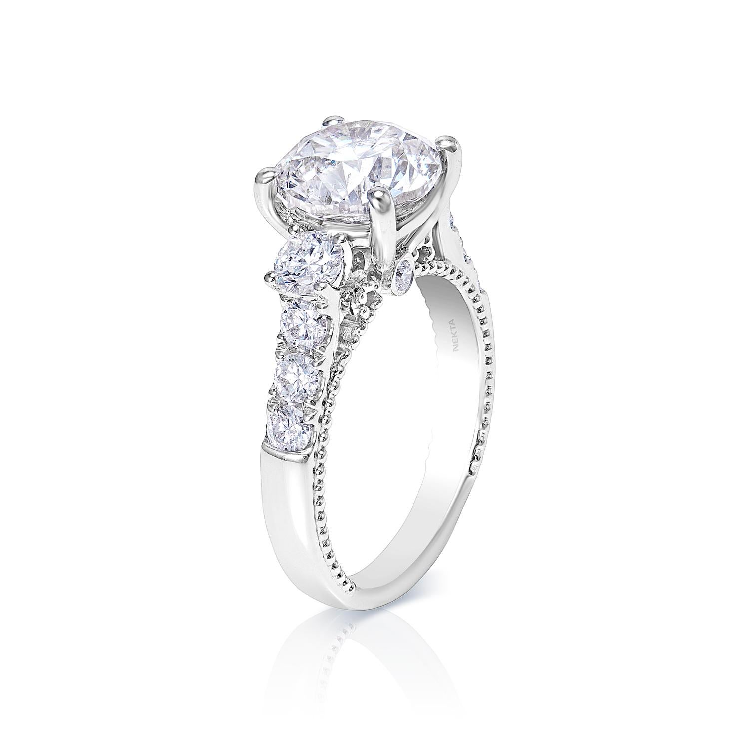 Round Cut 4 Carat Round Brilliant Diamond Engagement Ring Certified G VS2 For Sale