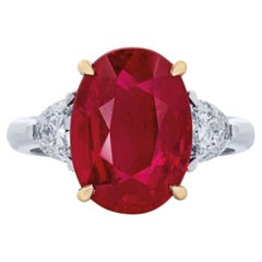 4 Carat Round Brilliant Statement Ruby Red 14K Gold Modern Nobility Signature