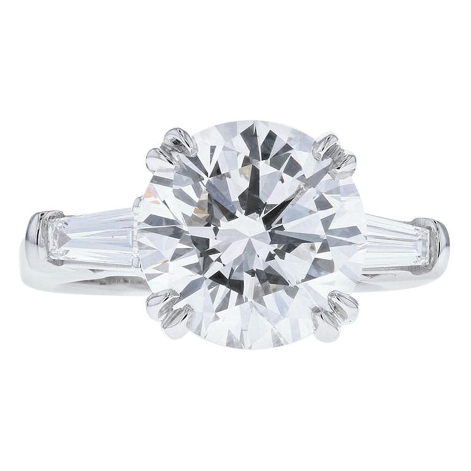 4 Carat Round Diamond 'E, VS1, GIA' Ring with Diamond Baguettes Set in  Platinum For Sale at 1stDibs | e vs1 diamond, 4 carat diamond ring, 4 carat  diamond