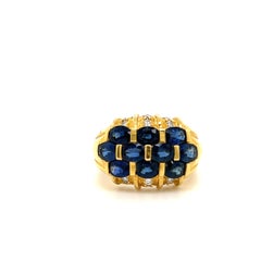 4 Carat Sapphire and Diamond Ring