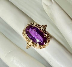 4 Carat Siberian Amethyst Ring Heart Motif 14 Karat Gold Band Antique