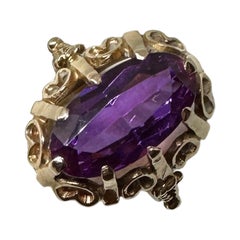 4 Carat Siberian Amethyst Ring Heart Motif 14 Karat Gold Band Antique