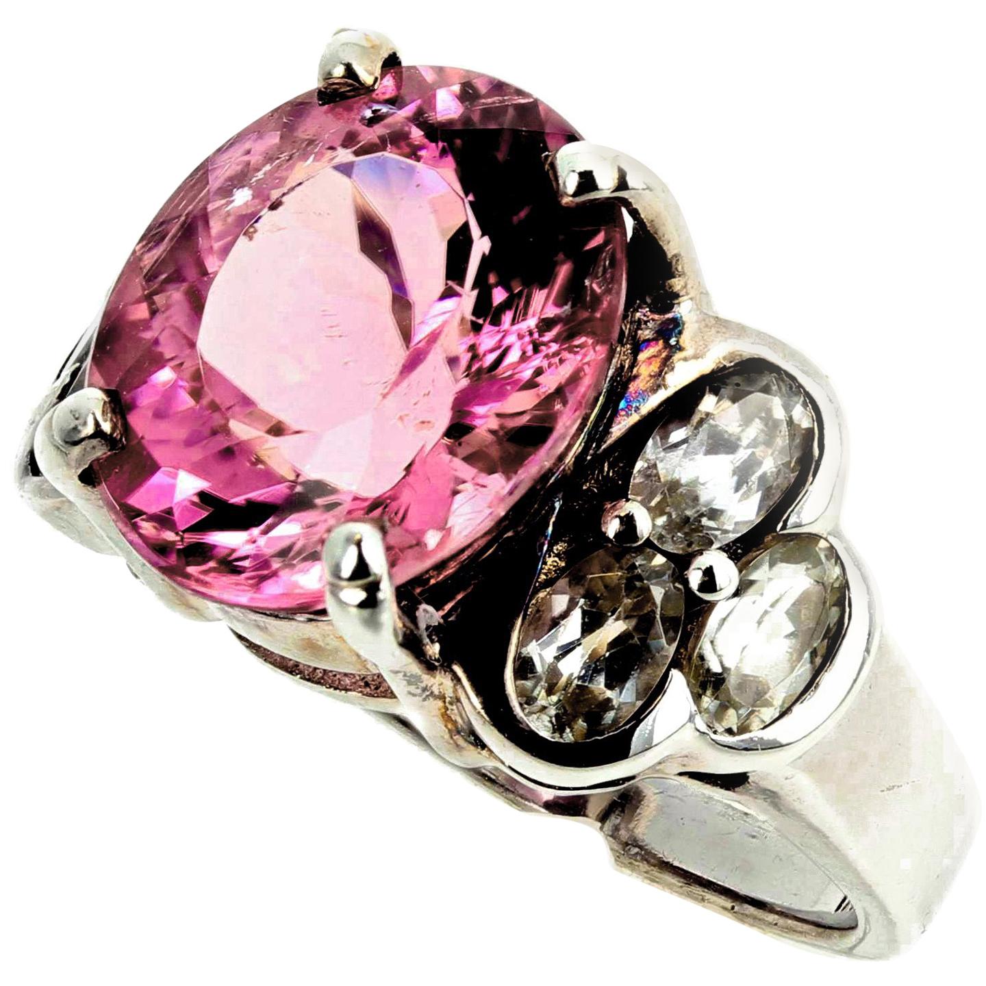 AJD Beautiful 4 Cts Sparkling Pink Tourmaline & Silver Quartz Silver Ring
