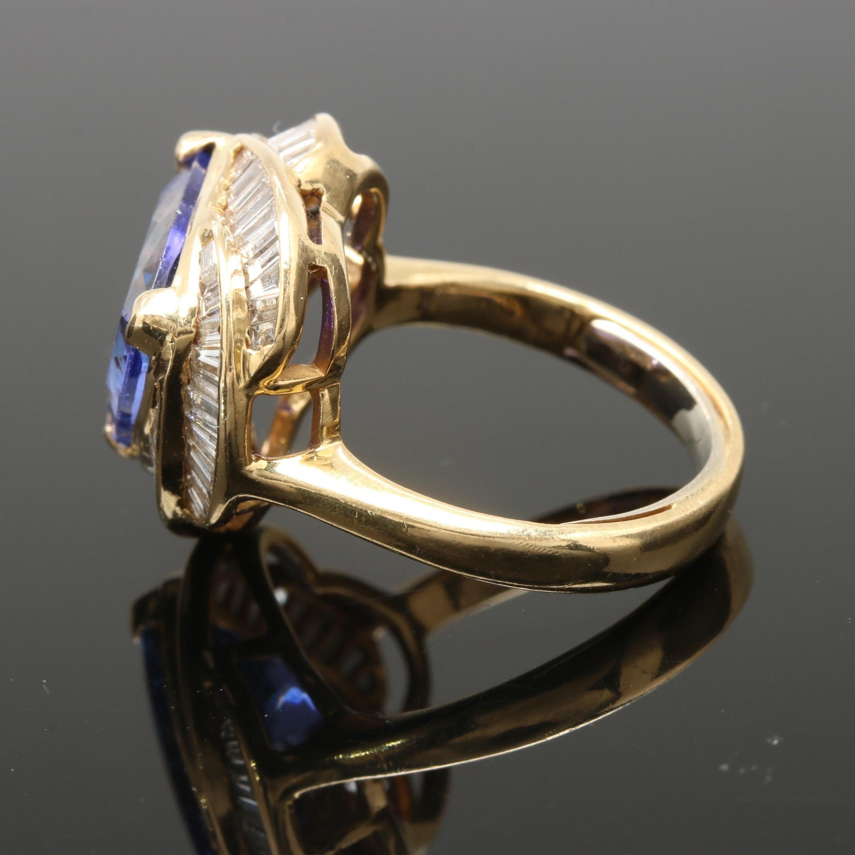 For Sale:  4 Carat Tanzanite Engagement Ring, Yellow Gold Tanzanite Diamond Cocktail Ring 5