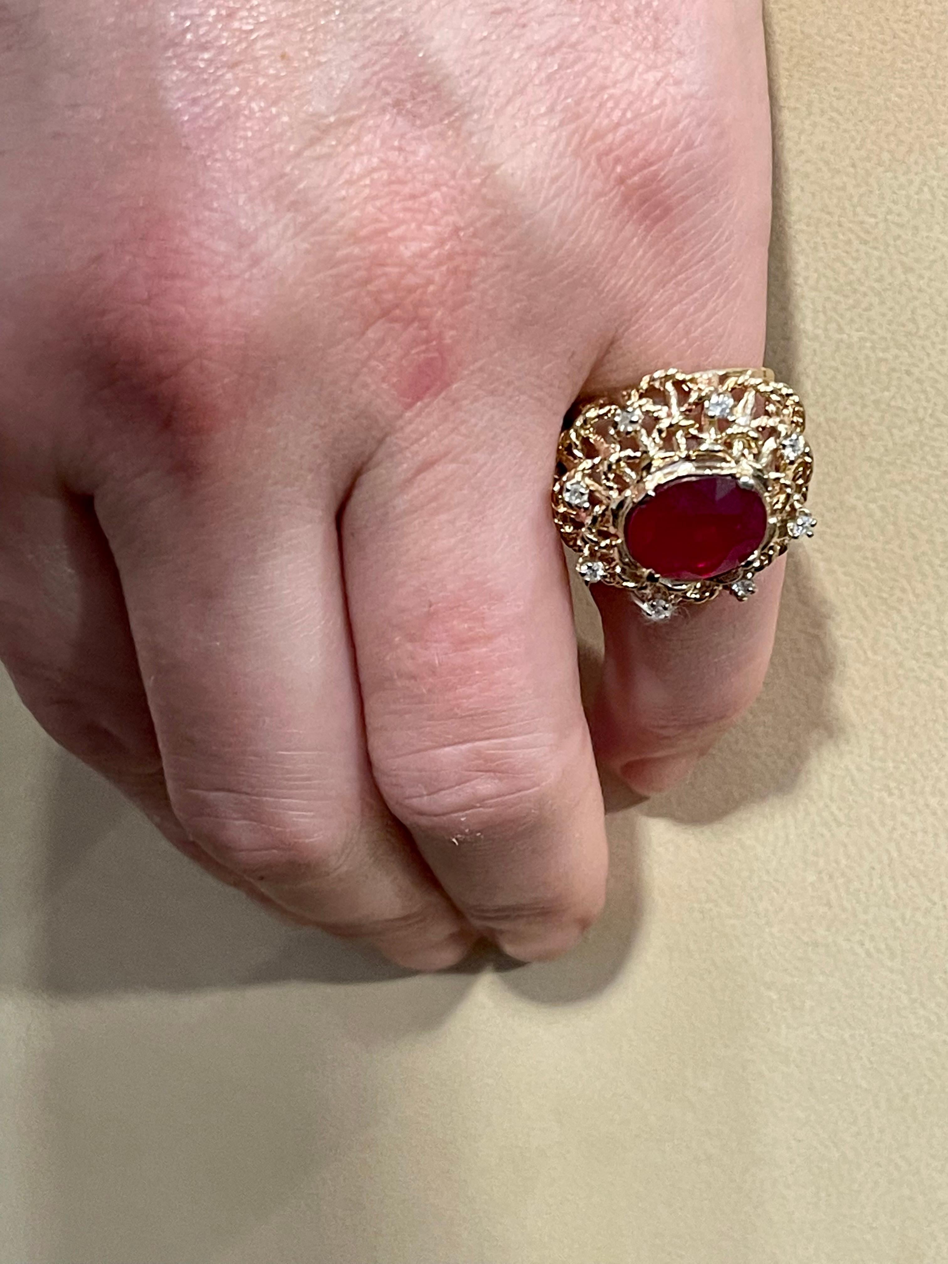 4 Carat Treated Ruby and Diamond 14 Karat Yellow Gold Cocktail Ring For Sale 7