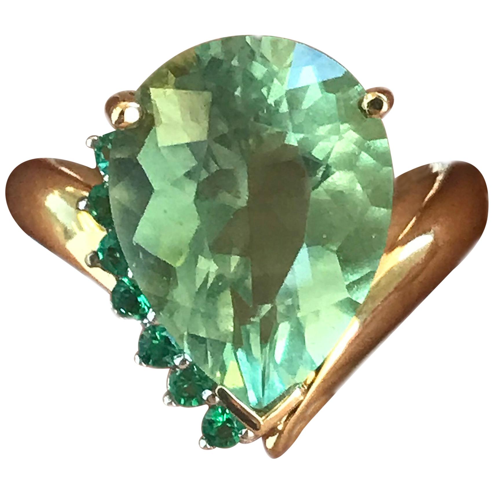 4 Carat TW Approximate Pear Fluorite and Green Emerald Ring Ben Dannie For Sale