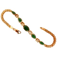 4 Carat Vintage Natural Jade Bracelet 14 Karat