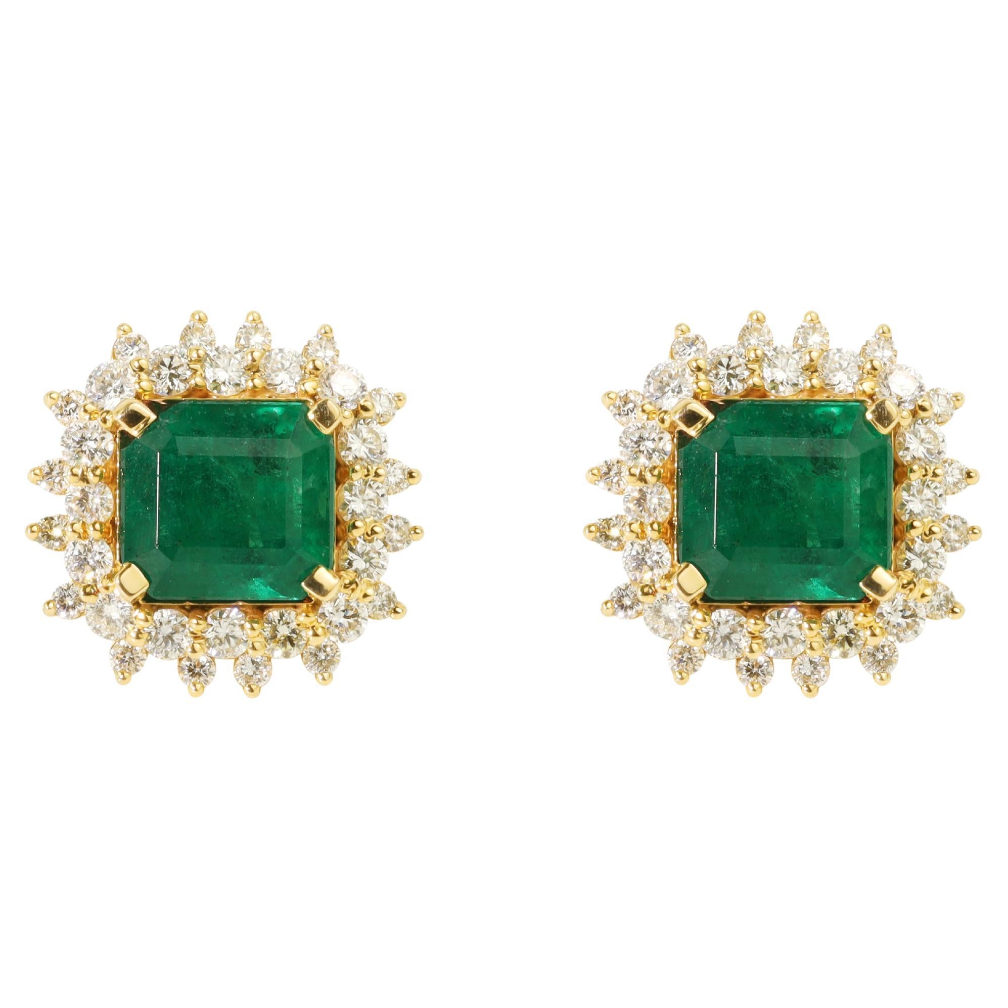 4 Carat Zambian Emerald and Natural Diamond Halo Stud Earring In 18K Solid Gold