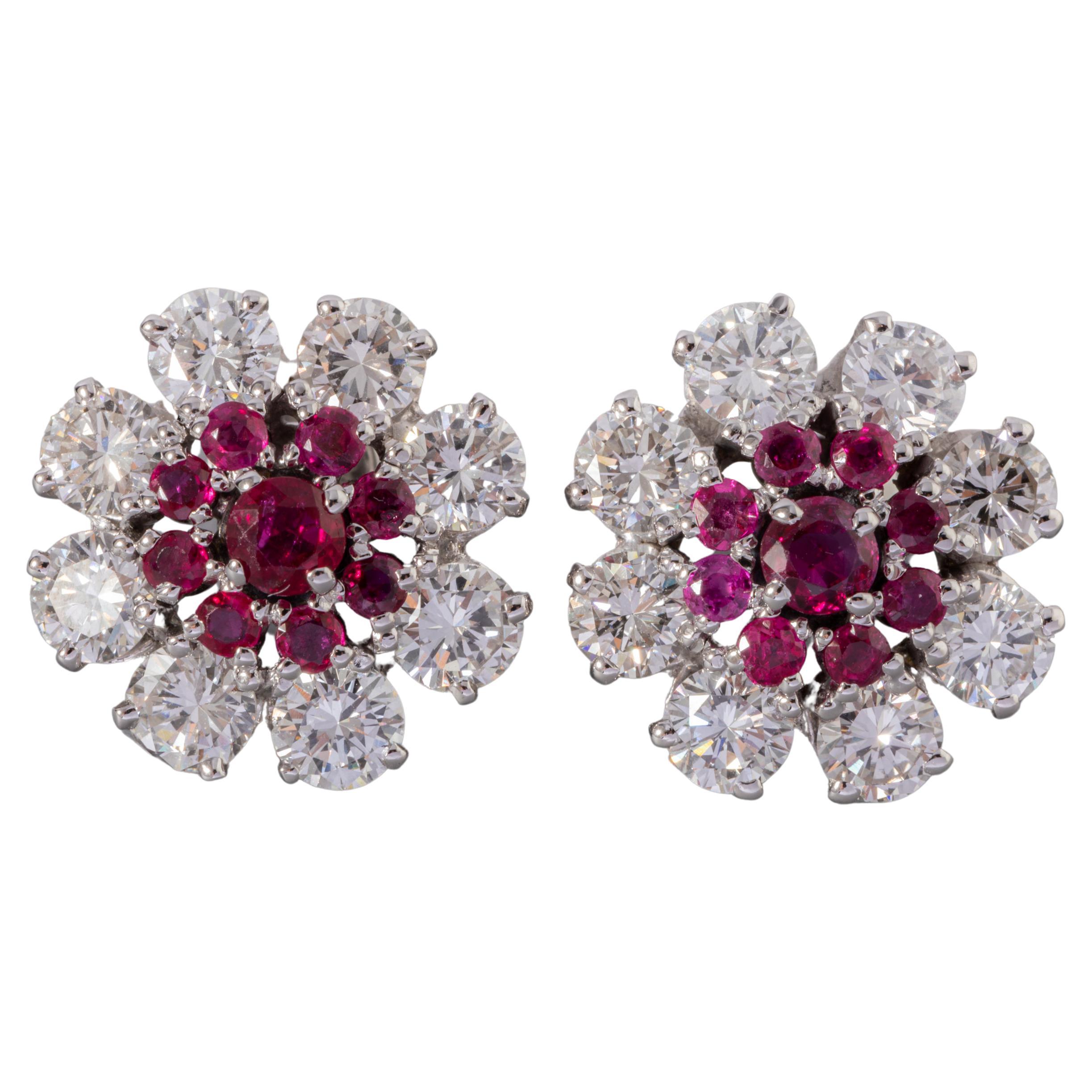 4 Carats Diamonds and 1 Carat Rubies Vintage Earrings For Sale