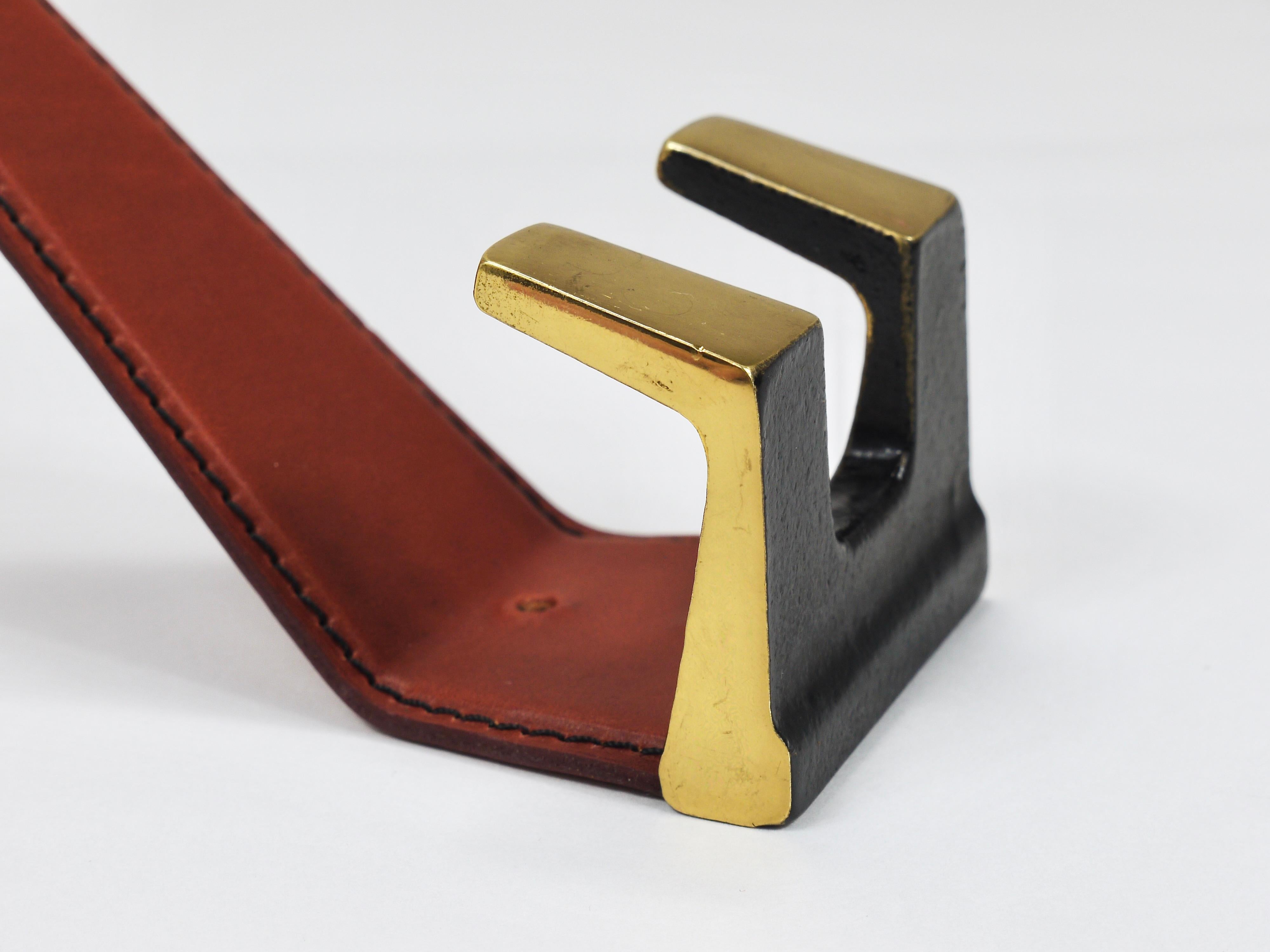 4 Carl Auböck Style Mid-Century Brass & Leather Wall Coat Hooks, Austria, 1950s 4