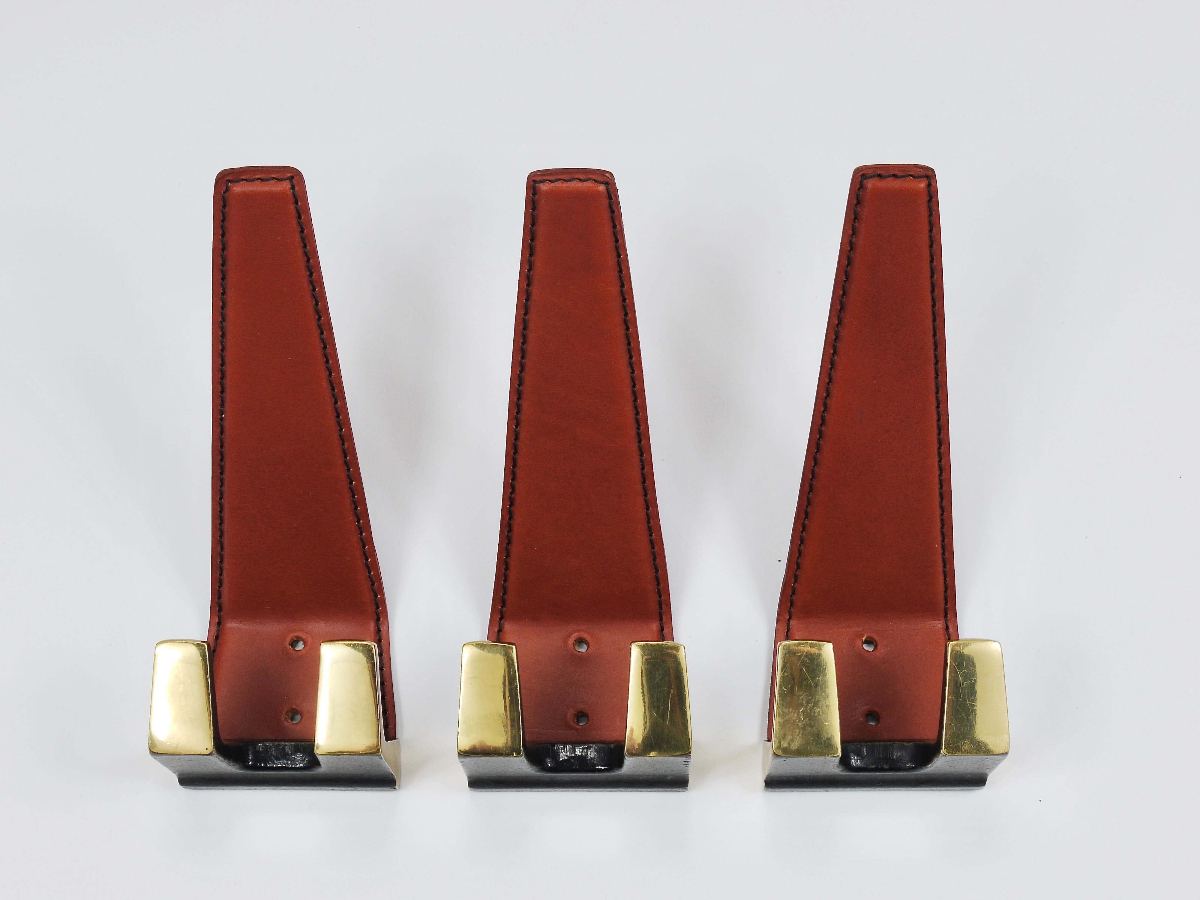 4 Carl Auböck Style Mid-Century Brass & Leather Wall Coat Hooks, Austria, 1950s 6