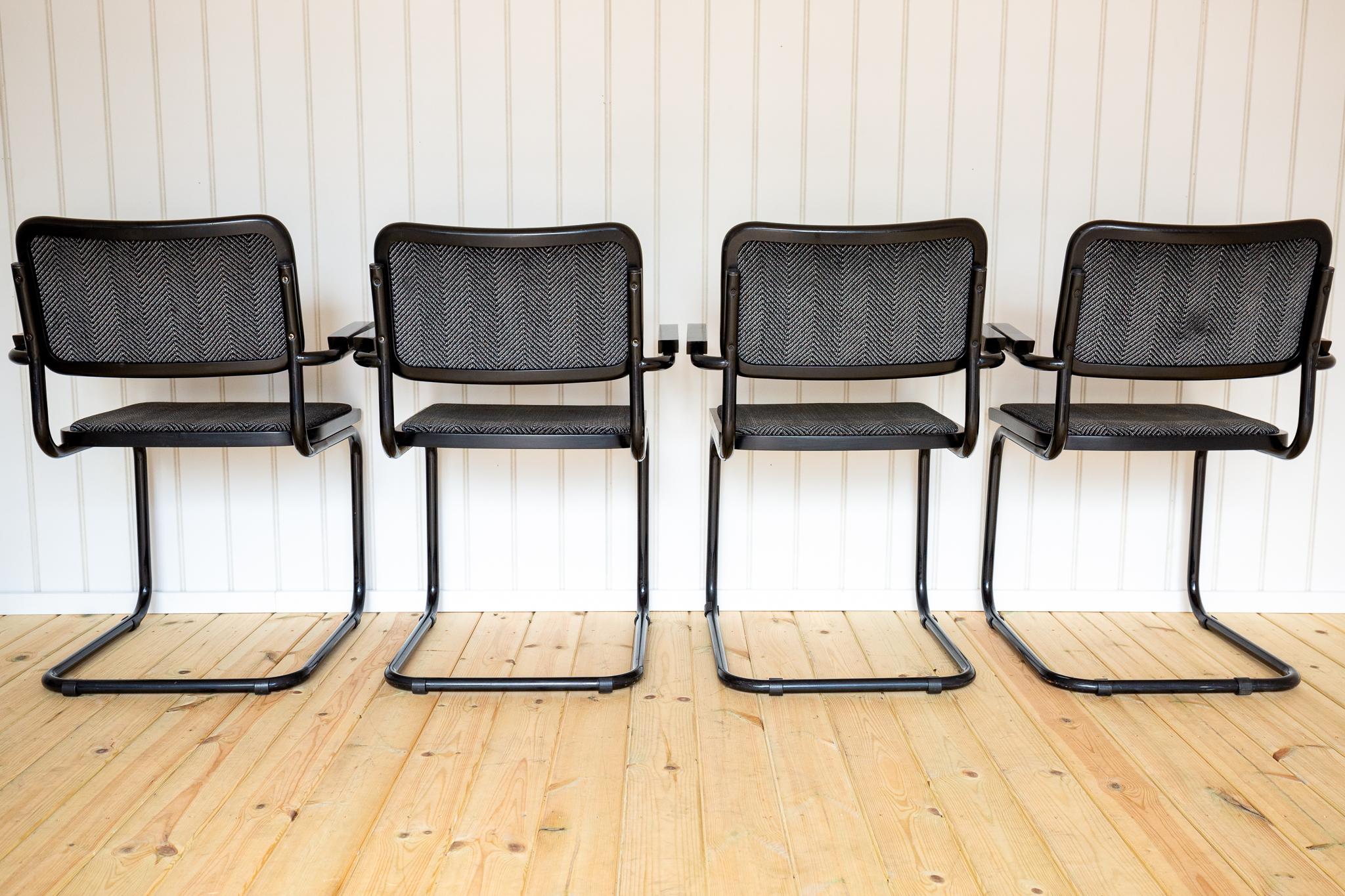 4 Fauteuils Cesca S64 Italiens Marcel Breuer Noir Gris Cantilever Carvers 1980 en vente 8