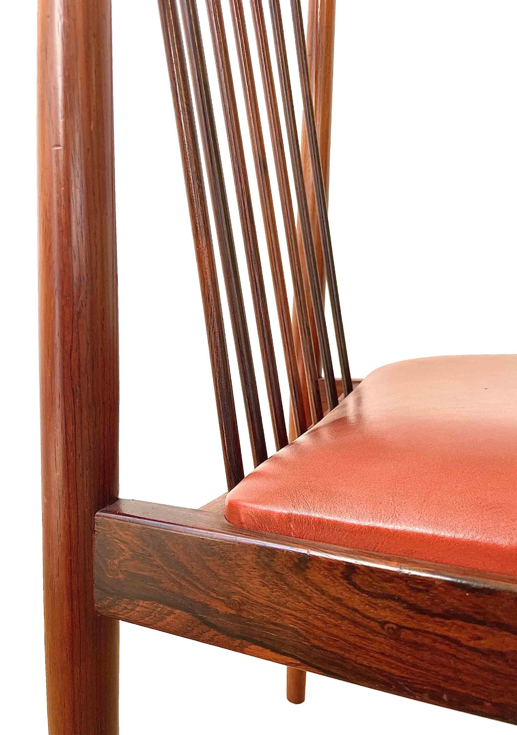 Mid-Century Modern 4 chaises d'Arne Vodder modèle 422 en vente