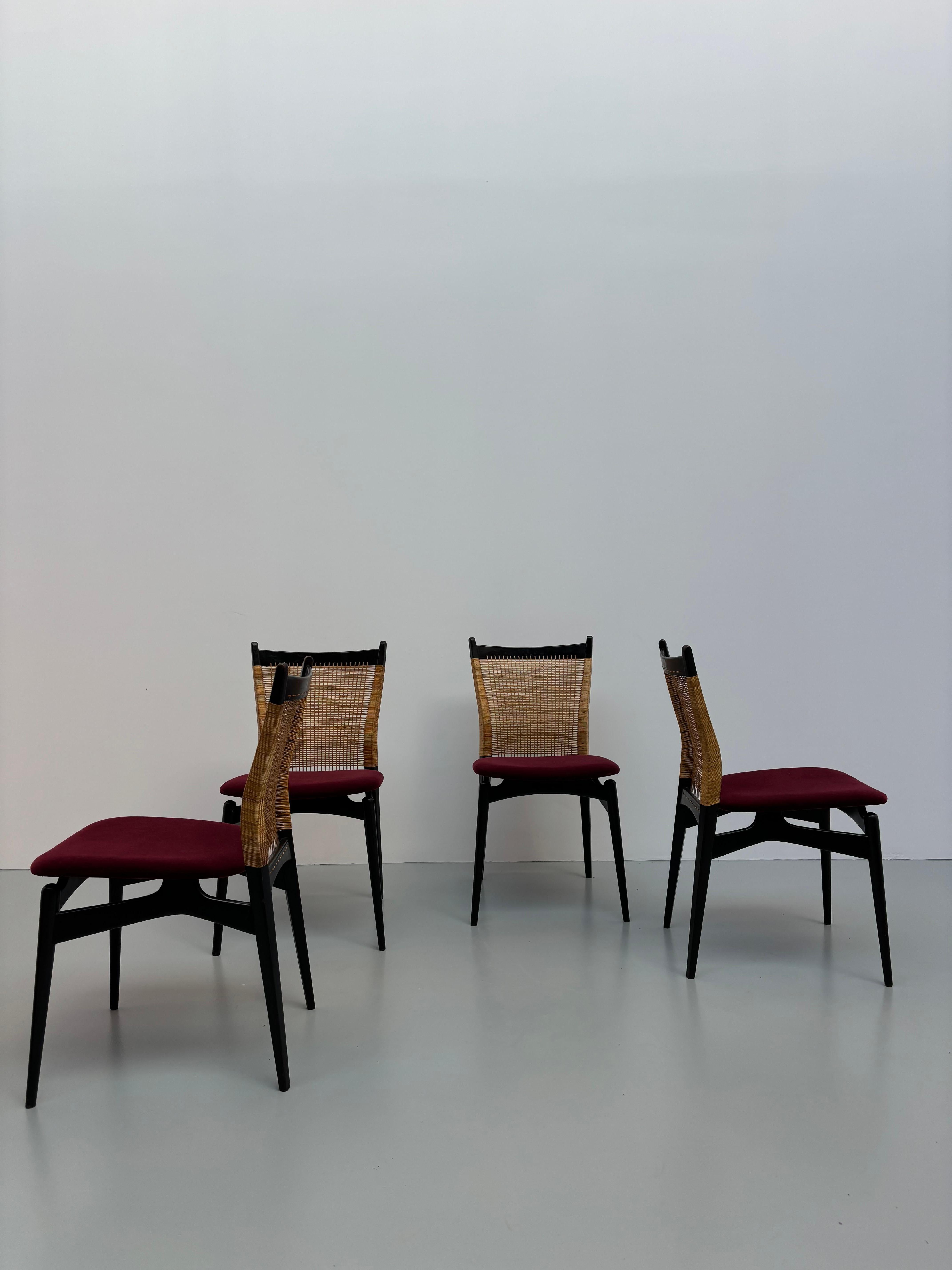 Jolie set de quatre chaises par Jos De Mey, 