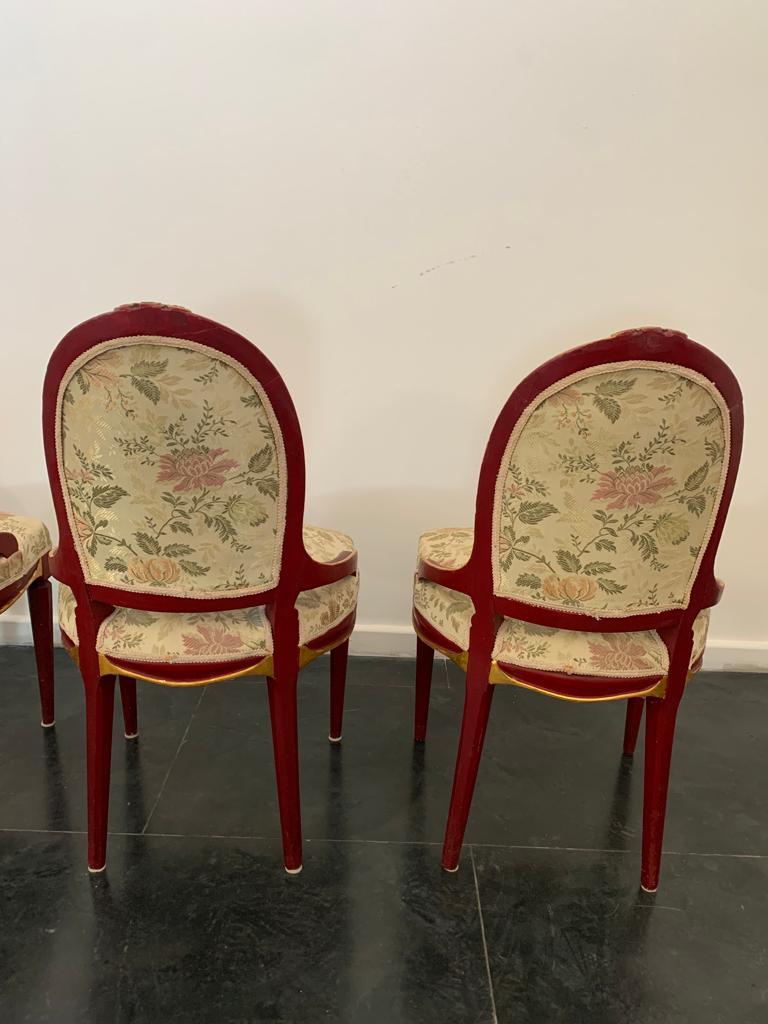 4 Chaises en bois laqué et feuille d'or, années 1930 en vente 3