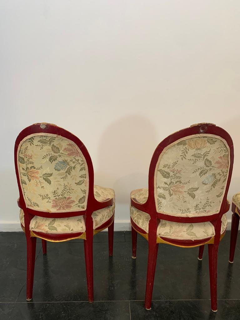 4 Chaises en bois laqué et feuille d'or, années 1930 en vente 4